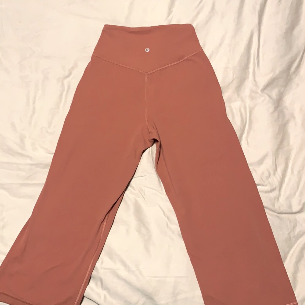 Lululemon wide leg crops